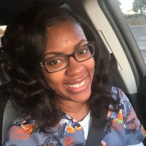 Meet your Posher, Candace